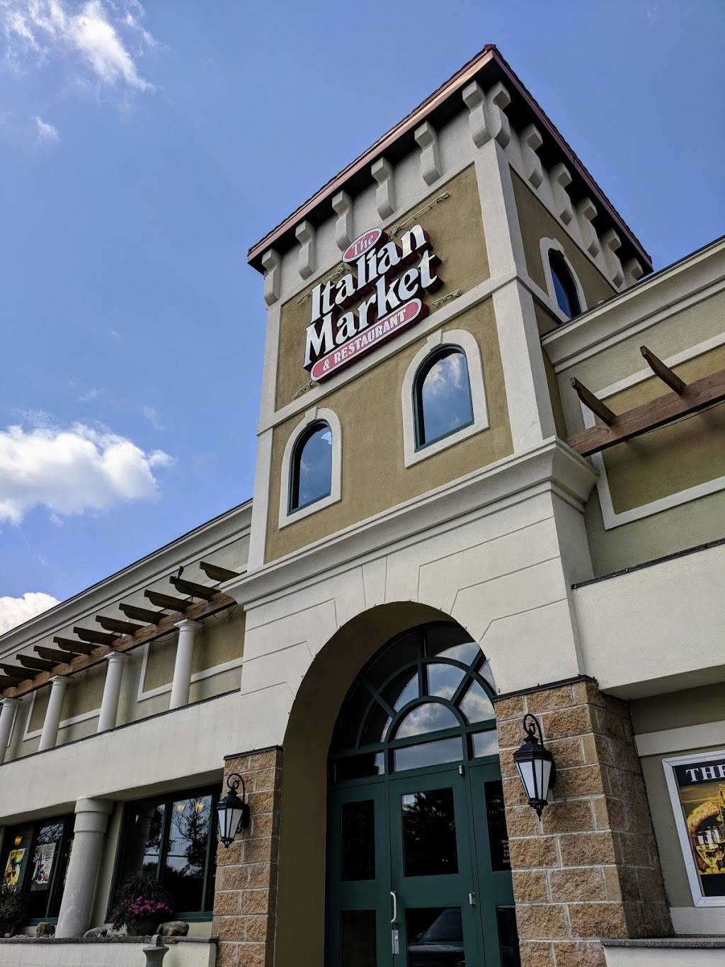 Italian Market & Restaurant | restaurant | 126 Defense Hwy, Annapolis, MD 21401, USA | 4102241330 OR +1 410-224-1330