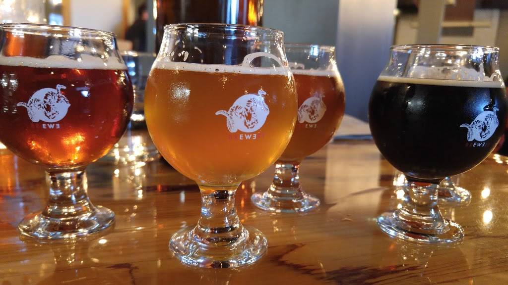 Crooked Ewe Brewery & Ale House | restaurant | 1047 Lincoln Way E, South Bend, IN 46601, USA | 5742170881 OR +1 574-217-0881