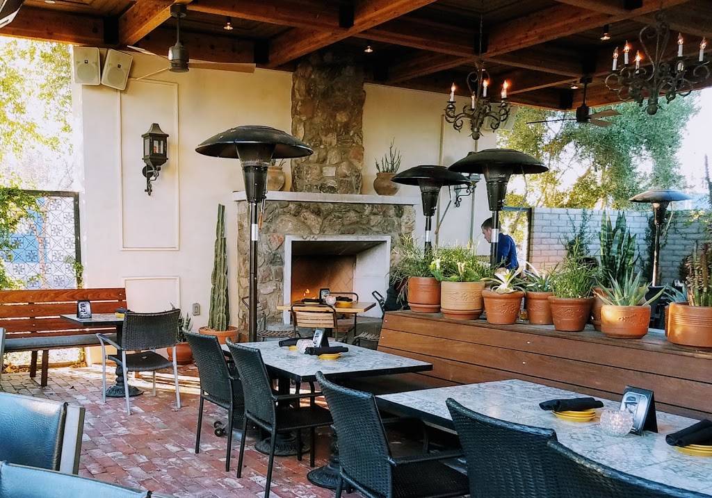 Ladera Taverna y Cocina | restaurant | 8729 N Central Ave, Phoenix, AZ 85020, USA | 6026062258 OR +1 602-606-2258