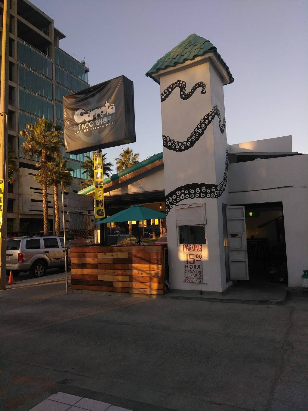 La Carreta Taco Shop | restaurant | Diego Rivera 2386, Zona Urbana Rio Tijuana, 22010 Tijuana, B.C., Mexico | 016645603886 OR +52 664 560 3886