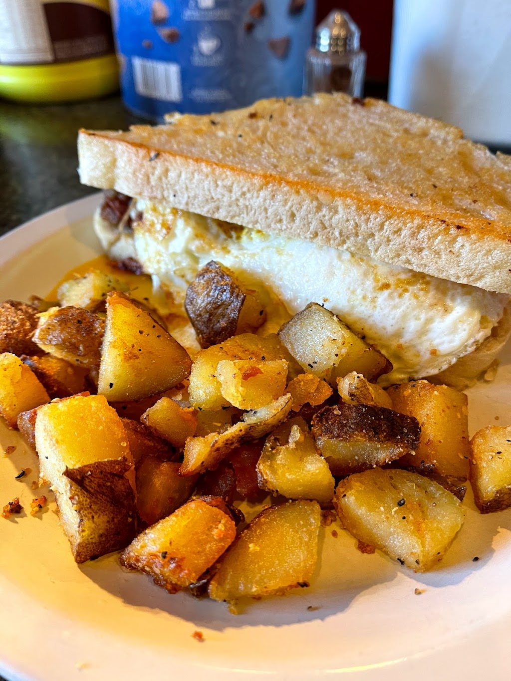 Kates Place | restaurant | 615 Clinton St, Ridgway, CO 81432, USA | 9706269800 OR +1 970-626-9800