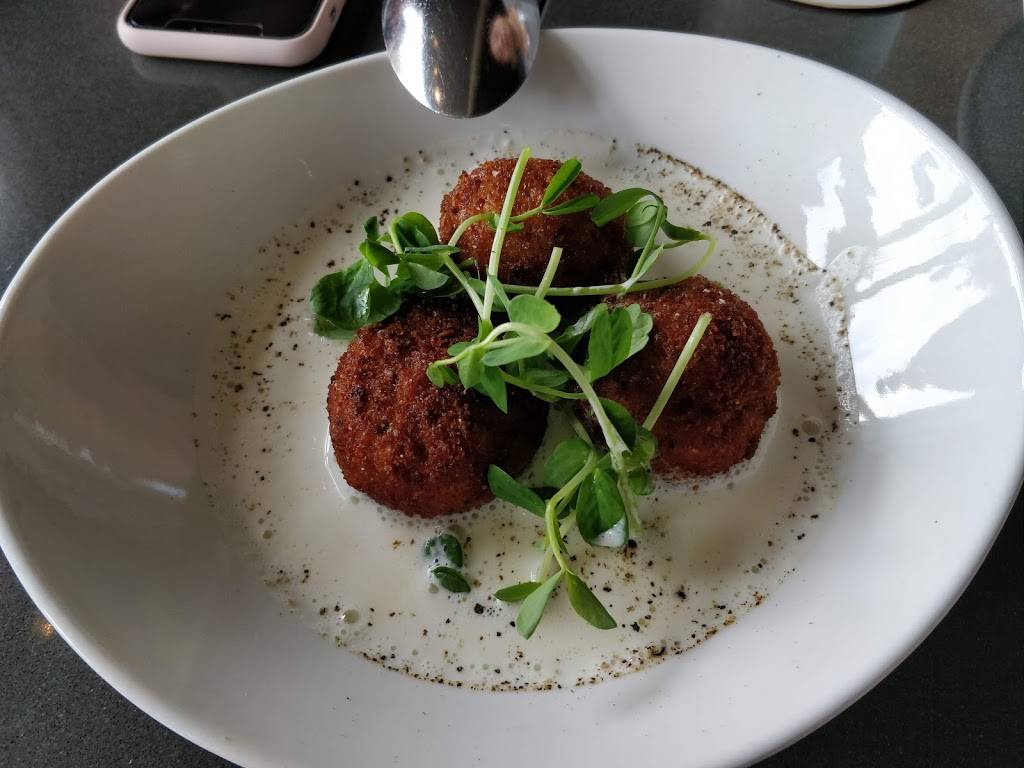 Ascari Enoteca | restaurant | 1111 Queen St E, Toronto, ON M4M 1K7, Canada | 4167924157 OR +1 416-792-4157