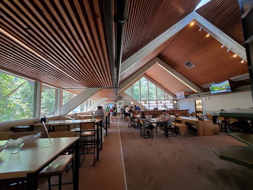 Degnans Kitchen | restaurant | 9015 Village Dr, Yosemite Valley, CA 95389, USA | 8884138869 OR +1 888-413-8869