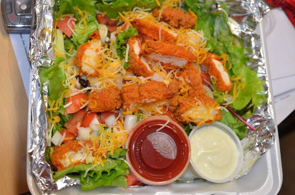 Dts Pub & Primetime | restaurant | 228 S Main St, Fayette, IA 52142, USA | 5634254351 OR +1 563-425-4351