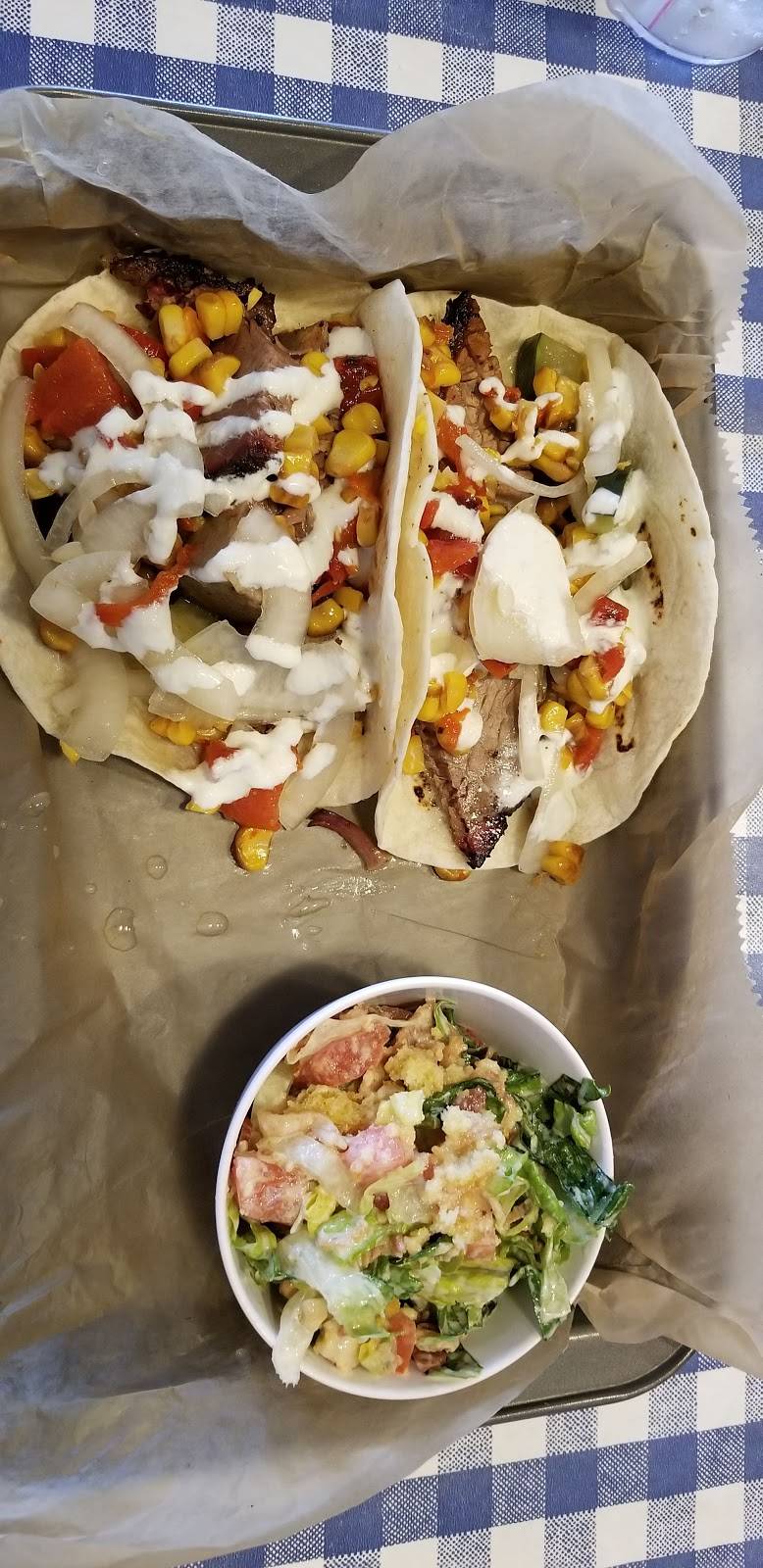 Marks Feed Store | restaurant | 3827 Charlestown Rd, New Albany, IN 47150, USA | 8129497427 OR +1 812-949-7427