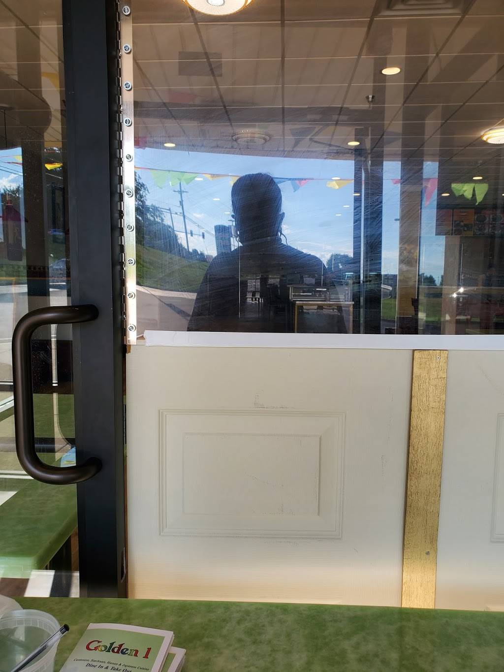 Golden 1 | restaurant | Bensalem, PA 19020, USA | 2159538888 OR +1 215-953-8888