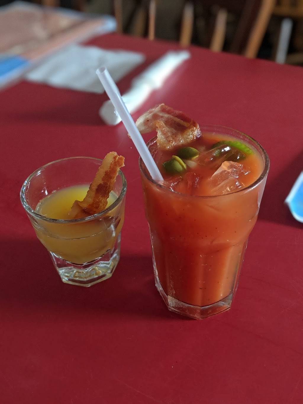 Brookes Restaurant | night club | 4259, 4450 Hancock Bridge Pkwy, North Fort Myers, FL 33903, USA | 2399951900 OR +1 239-995-1900