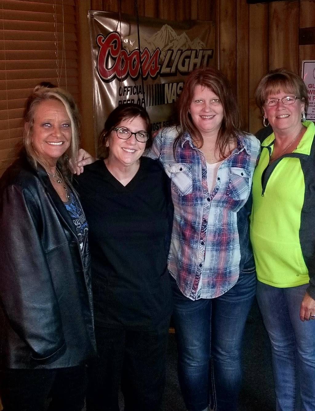 Critters Tavern | restaurant | 2405 Woodville Pike, Goshen, OH 45122, USA | 5136250116 OR +1 513-625-0116