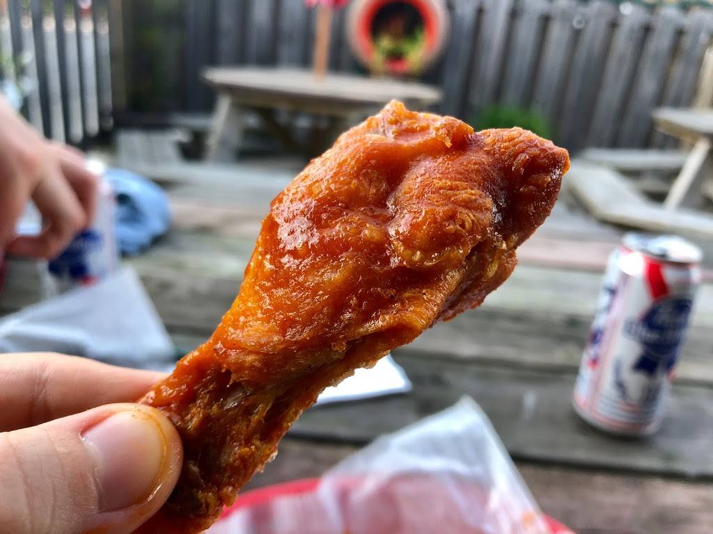 Mid Town Booths LLC | restaurant | 16934 Detroit Ave, Lakewood, OH 44107, USA | 2162271000 OR +1 216-227-1000