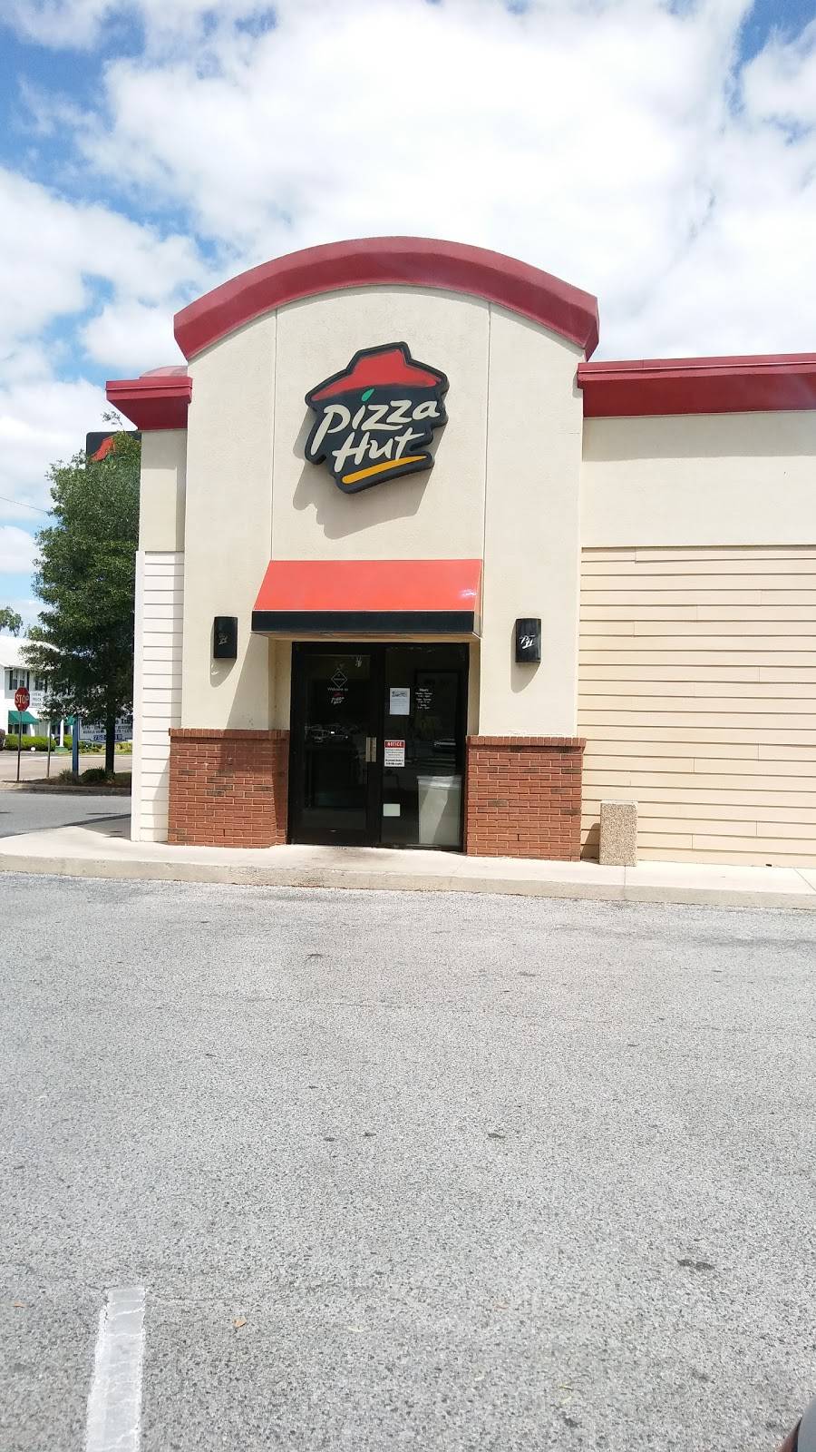 Pizza Hut | restaurant | 507 S Marion Ave, Lake City, FL 32025, USA | 3867556000 OR +1 386-755-6000