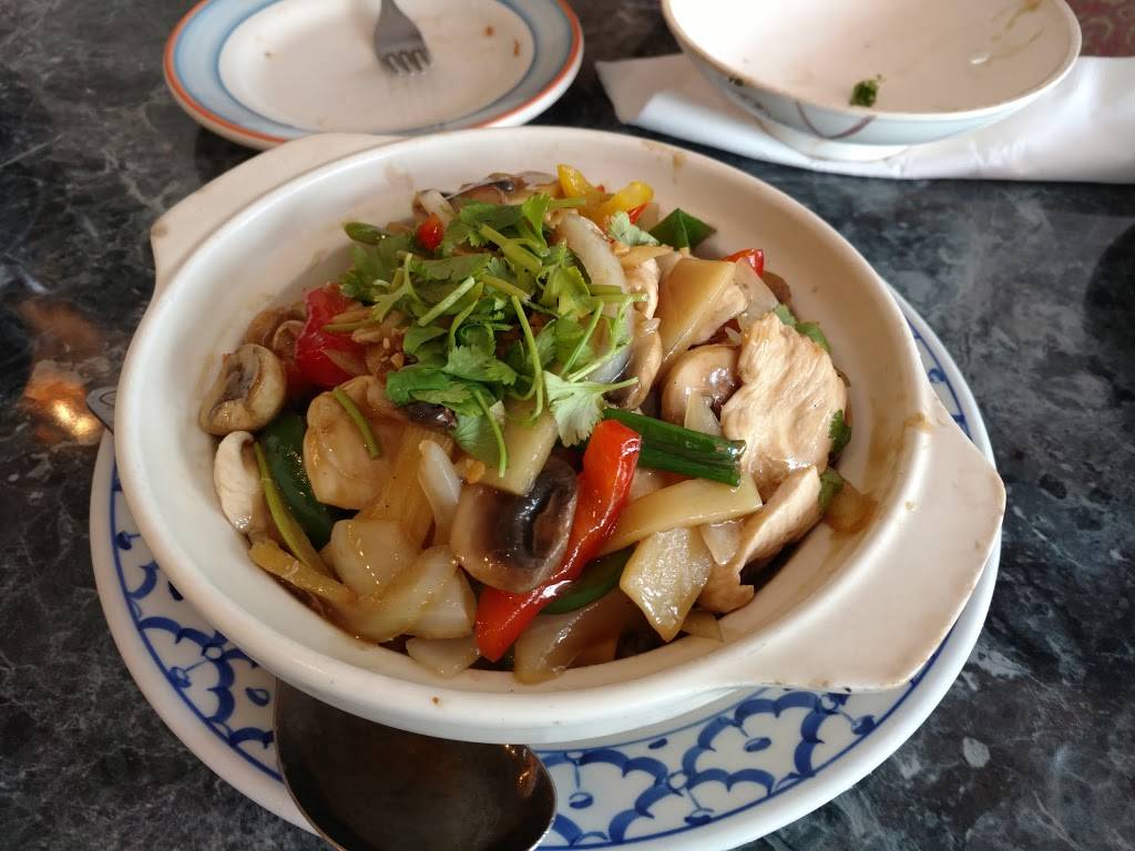 Ruby of Siam | restaurant | 9420 Skokie Blvd, Skokie, IL 60077, USA | 8476757008 OR +1 847-675-7008