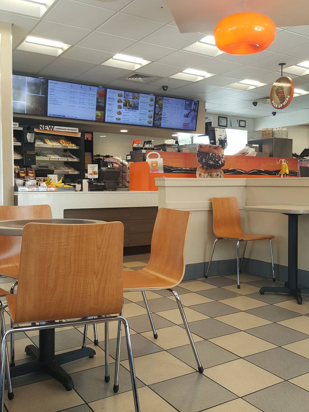 Dunkin | bakery | 6215 S Orange Ave, Orlando, FL 32809, USA | 4078128580 OR +1 407-812-8580
