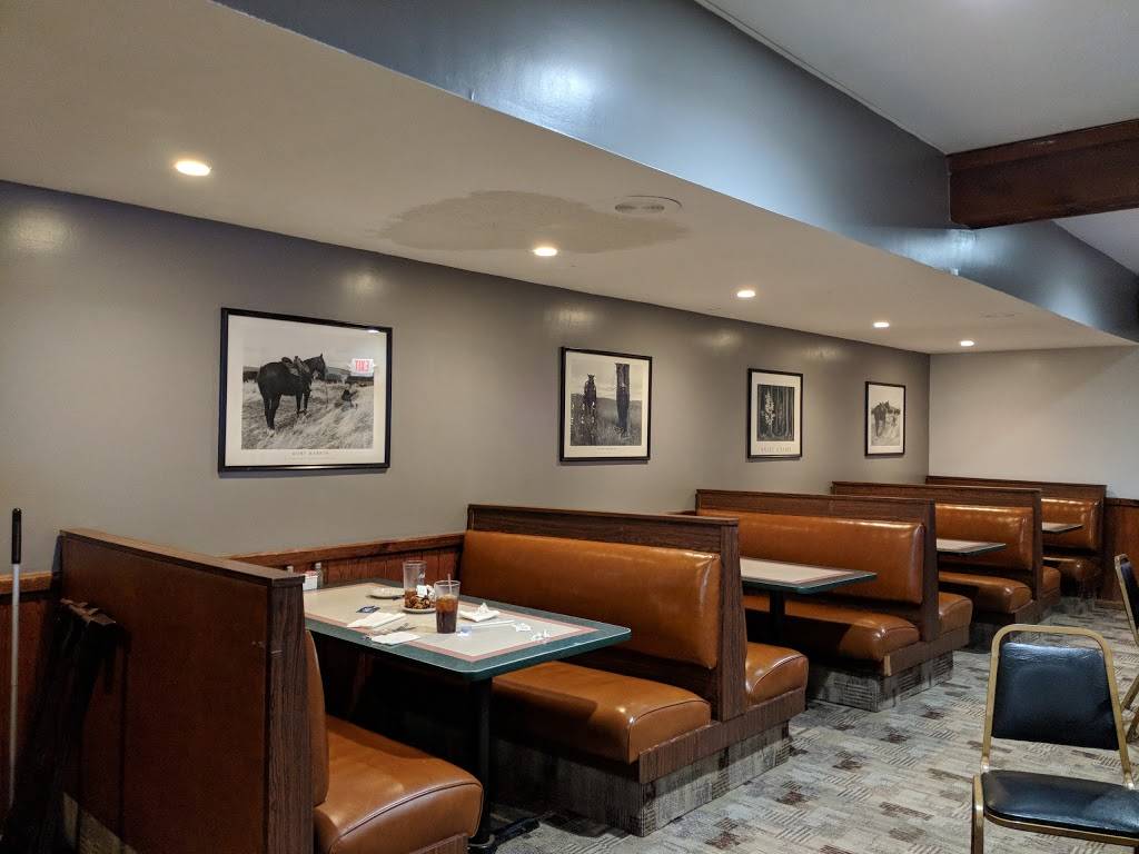 Valley Inn | night club | 15004 Portage St, Doylestown, OH 44230, USA | 3306589859 OR +1 330-658-9859