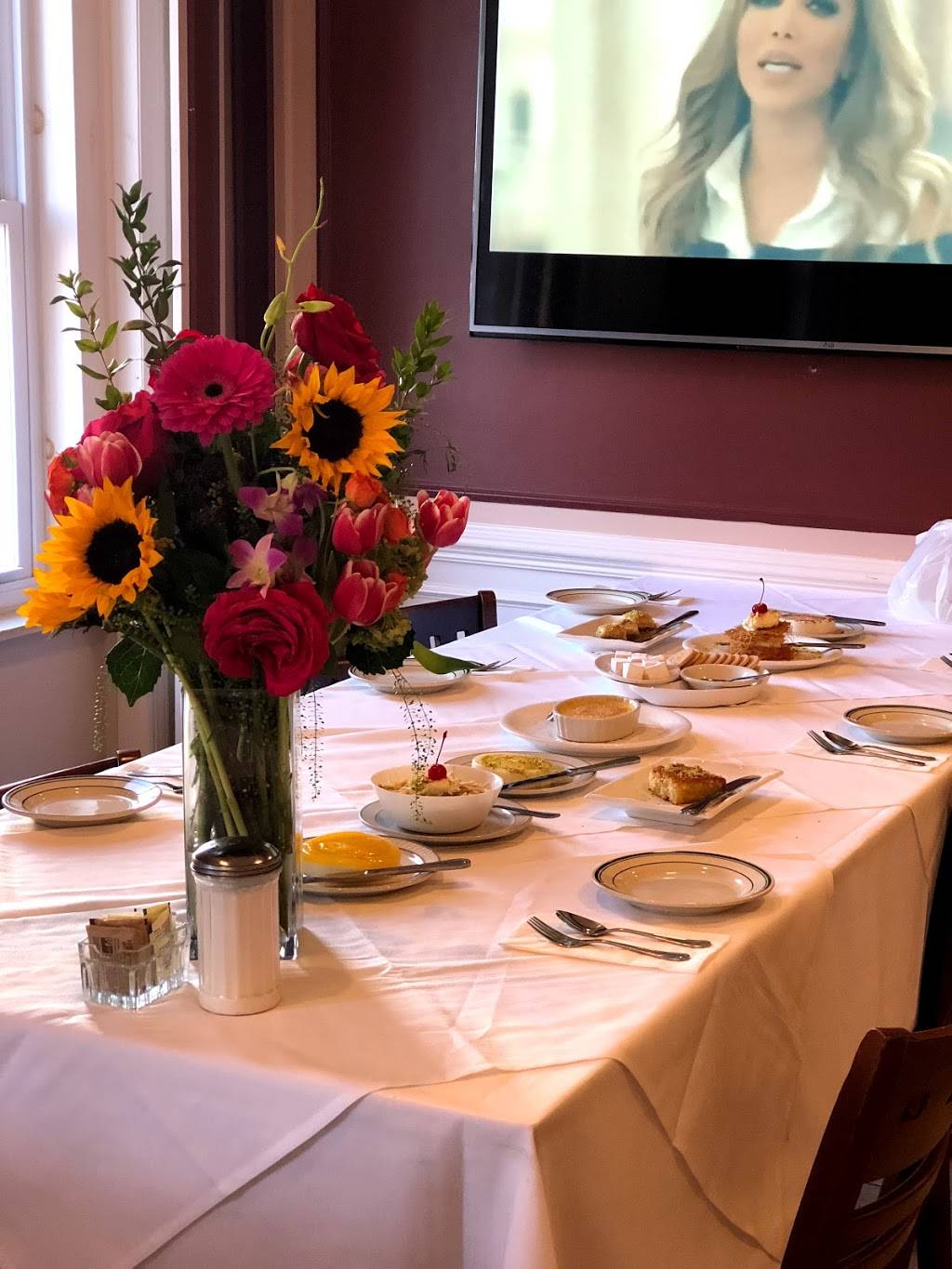 Yasmeen Mediterranean Cuisine and Hookah Lounge | restaurant | 247 Piaget Ave, Clifton, NJ 07011, USA | 9739283766 OR +1 973-928-3766