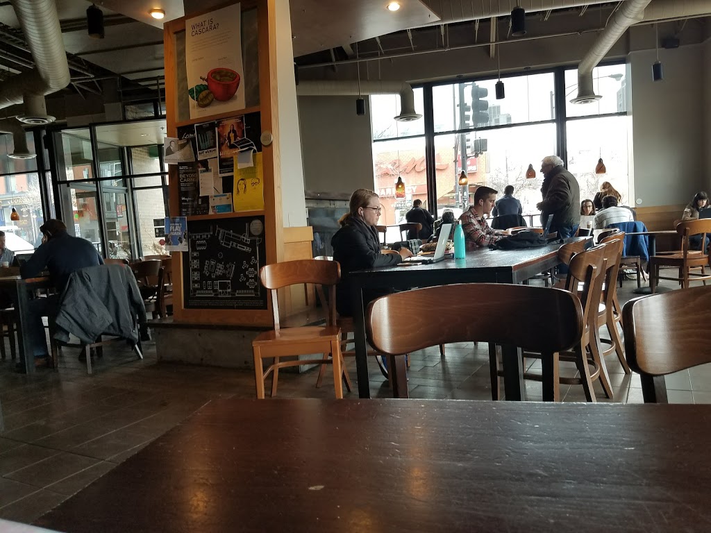 Starbucks | cafe | 210 W North Ave, Chicago, IL 60610, USA | 3128670186 OR +1 312-867-0186