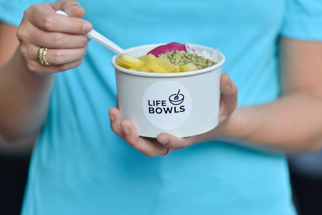 Life Bowls | restaurant | 97 Orange St, New Haven, CT 06510, USA | 2038916430 OR +1 203-891-6430
