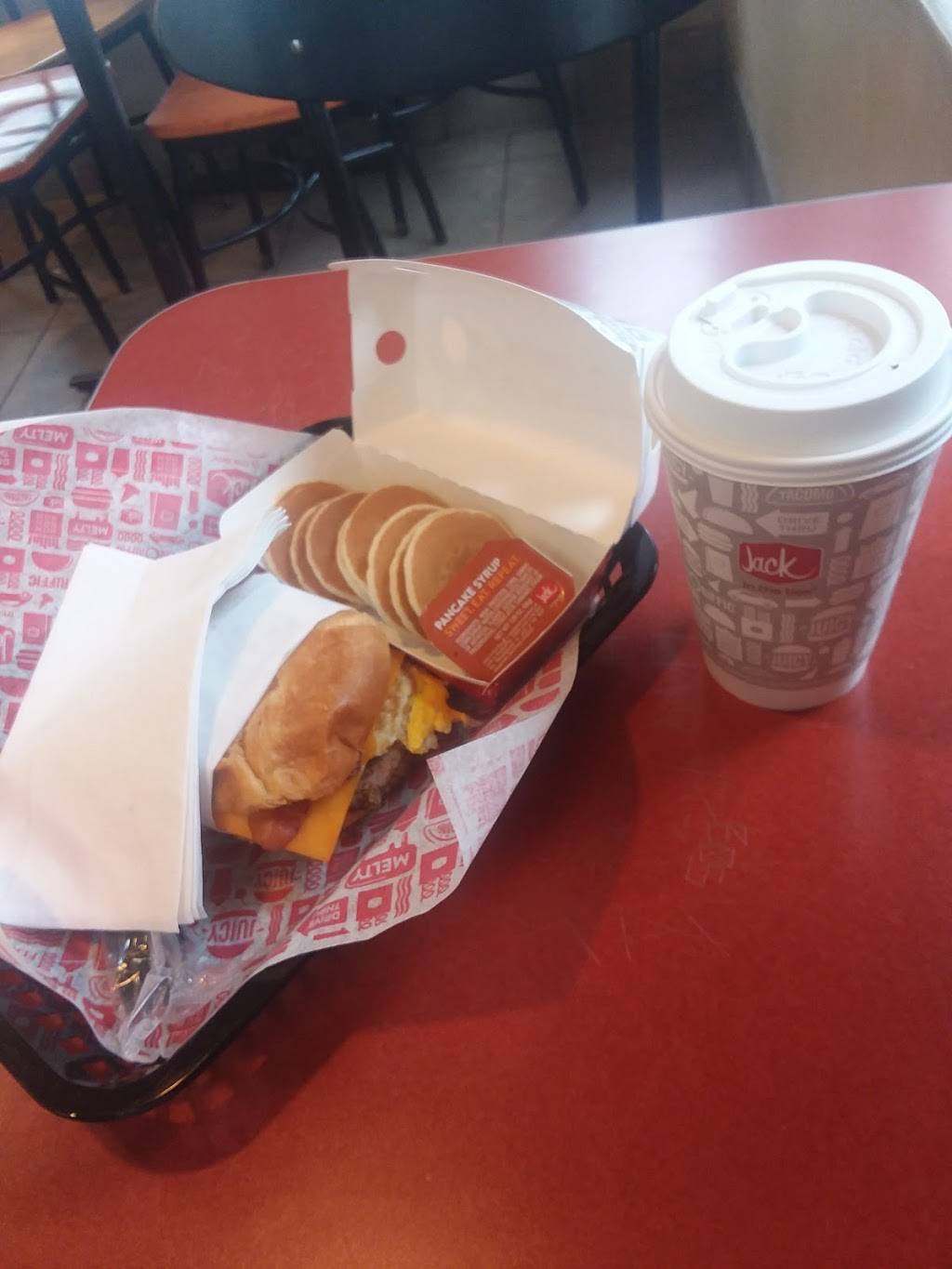 Jack in the Box | restaurant | 5201 Wilshire Blvd, Los Angeles, CA 90036, USA | 3239658102 OR +1 323-965-8102