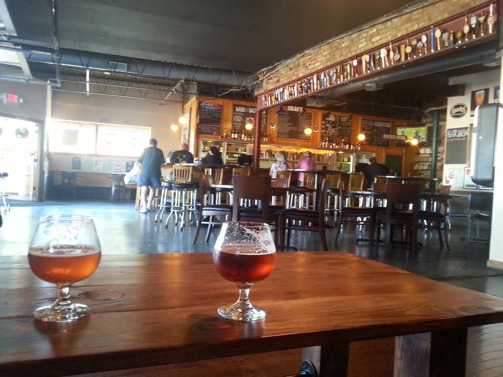 Brixies | restaurant | 9526 Ogden Ave, Brookfield, IL 60513, USA | 7083870050 OR +1 708-387-0050