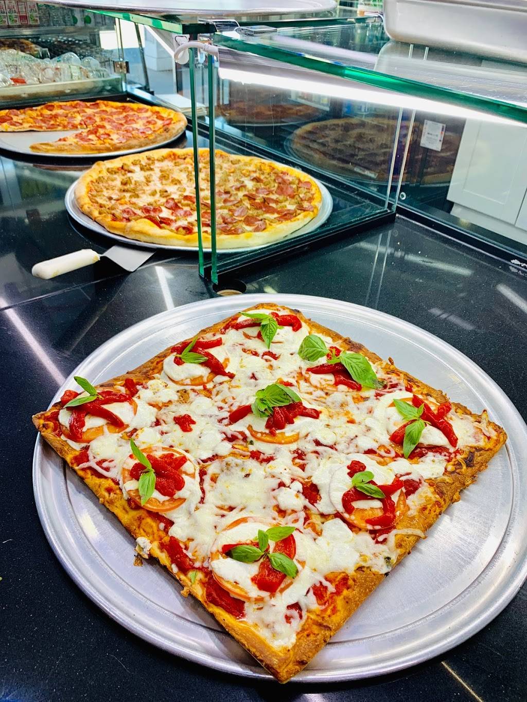 McDonalds | cafe | 30 Flanders Rd, Riverhead, NY 11901, USA | 6317278727 OR +1 631-727-8727