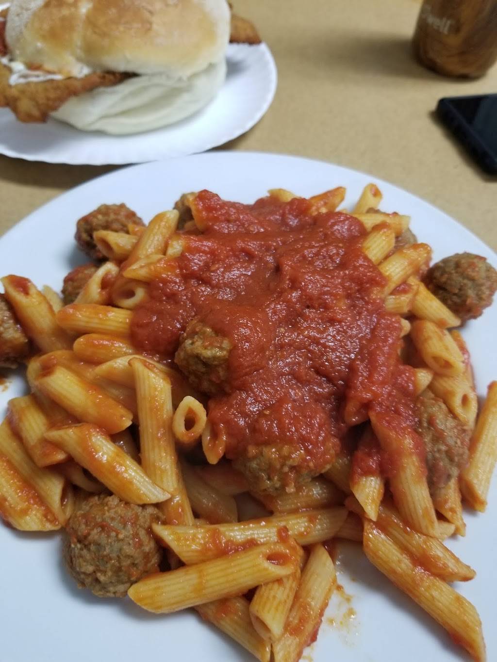 Il Bistro Cafe & Pizzeria | restaurant | 16630 Bayview Ave, Newmarket, ON L3X 1X2, Canada | 9059531553 OR +1 905-953-1553