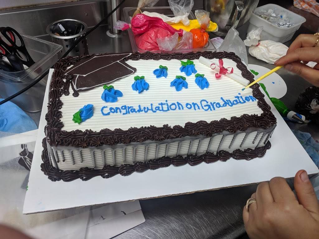 Dunkin | cafe | 5605 N Tryon St, Charlotte, NC 28213, USA | 7044940733 OR +1 704-494-0733