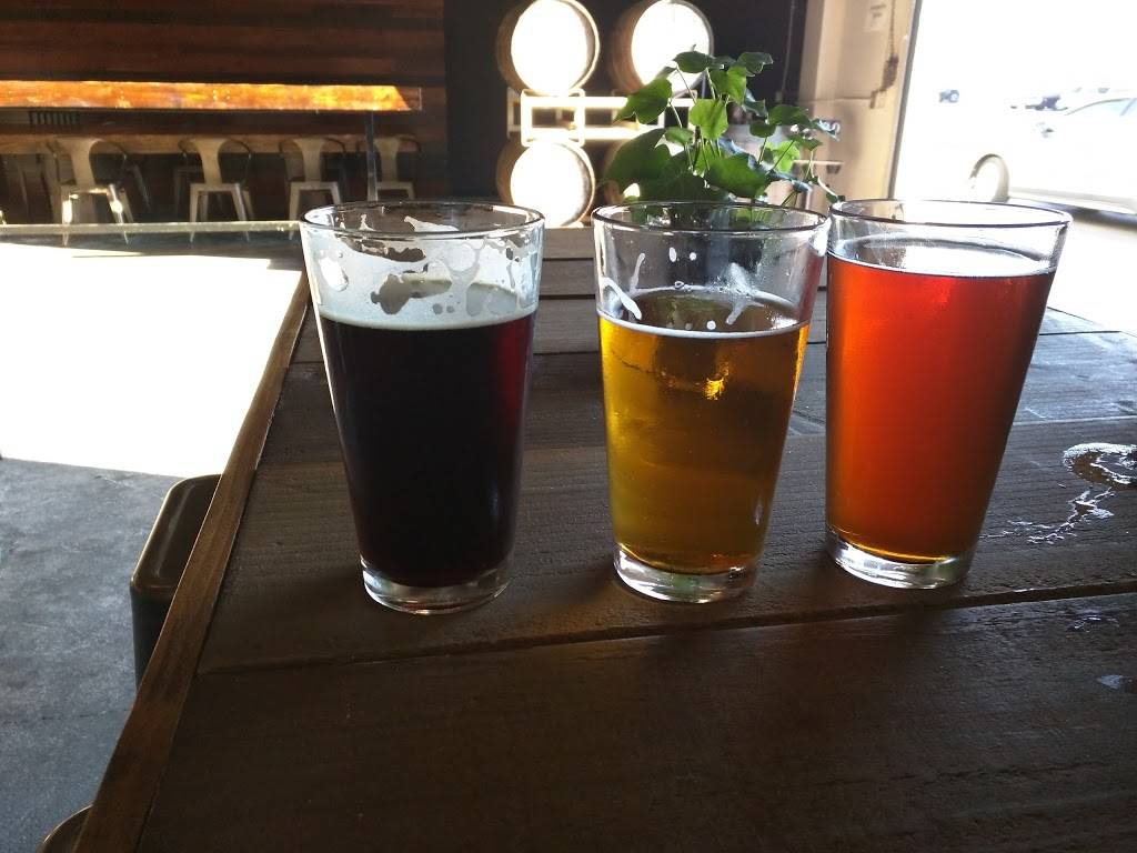 32 North Brewing Co. | restaurant | 2258, 8655 Production Ave ste a, San Diego, CA 92121, USA | 6193632622 OR +1 619-363-2622