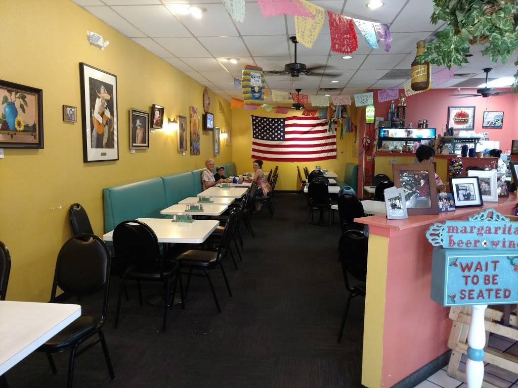 Ninos Mexican Food Restaurant | restaurant | 10659 Grand Ave # 14, Sun City, AZ 85351, USA | 6239313572 OR +1 623-931-3572