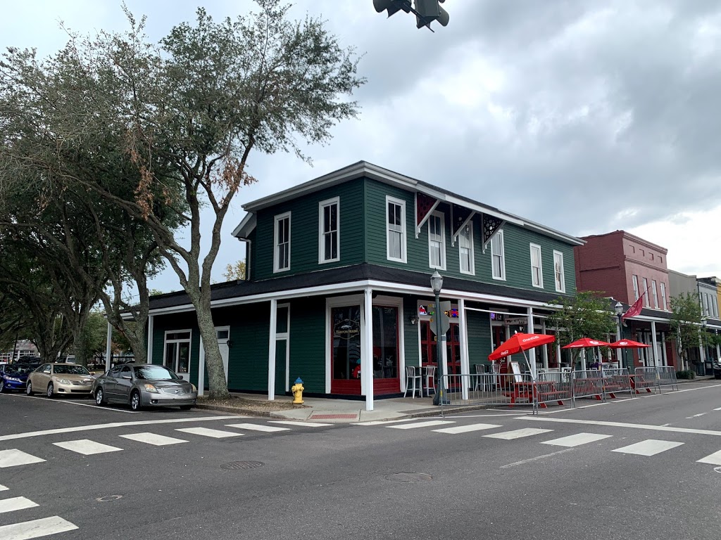 Wintzells Oyster House | restaurant | 605 Dauphin St, Mobile, AL 36602, USA | 2514324605 OR +1 251-432-4605