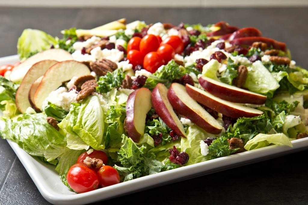 Upper Crust Pizza & Chicken | meal delivery | 15320 Detroit Ave, Lakewood, OH 44107, USA | 2162268888 OR +1 216-226-8888