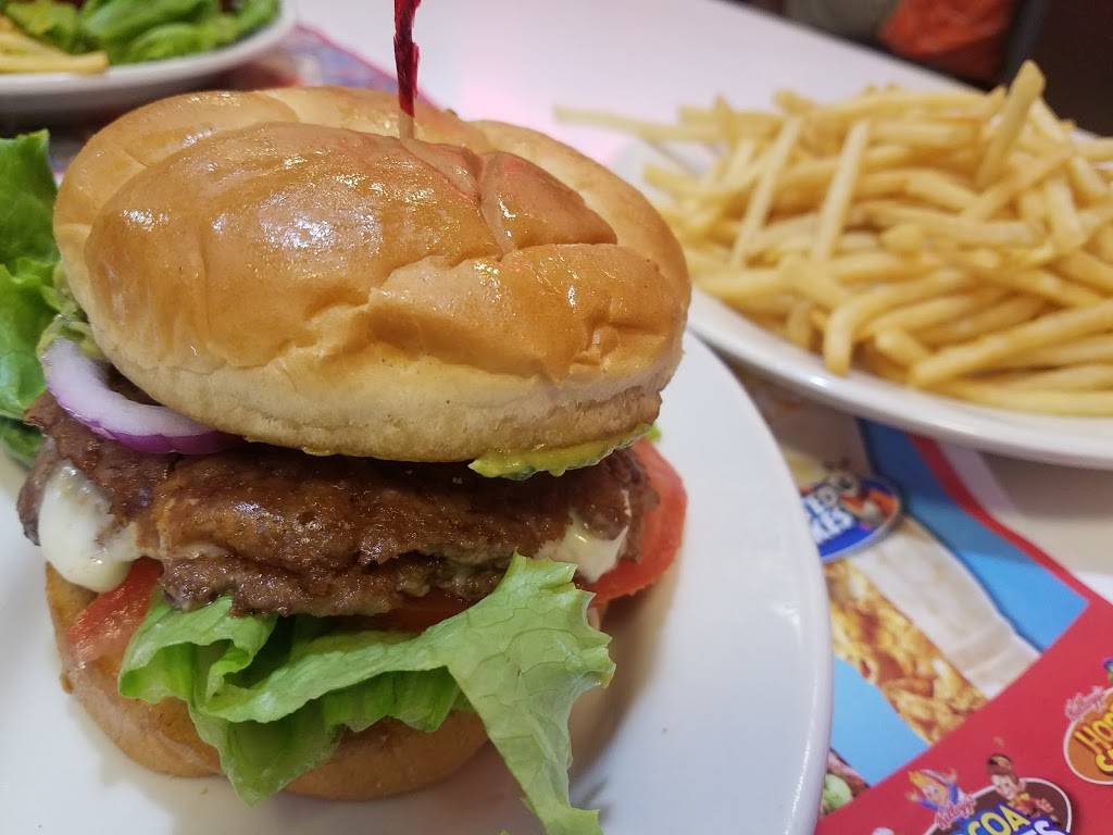 Steak n Shake | restaurant | 9560 Regency Square Blvd N, Jacksonville, FL 32225, USA | 9047255175 OR +1 904-725-5175