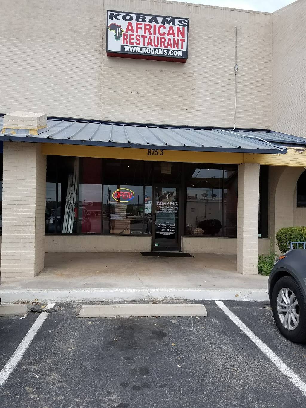 Kobams African Restaurant | restaurant | 8753 Grissom Rd, San Antonio, TX 78251, USA | 2104746058 OR +1 210-474-6058