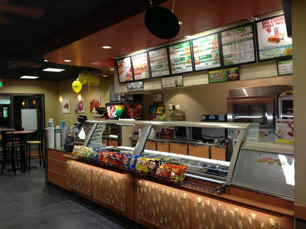 Subway Restaurants | restaurant | 412 N Lakeview Ave, Anaheim, CA 92807, USA | 7146856704 OR +1 714-685-6704
