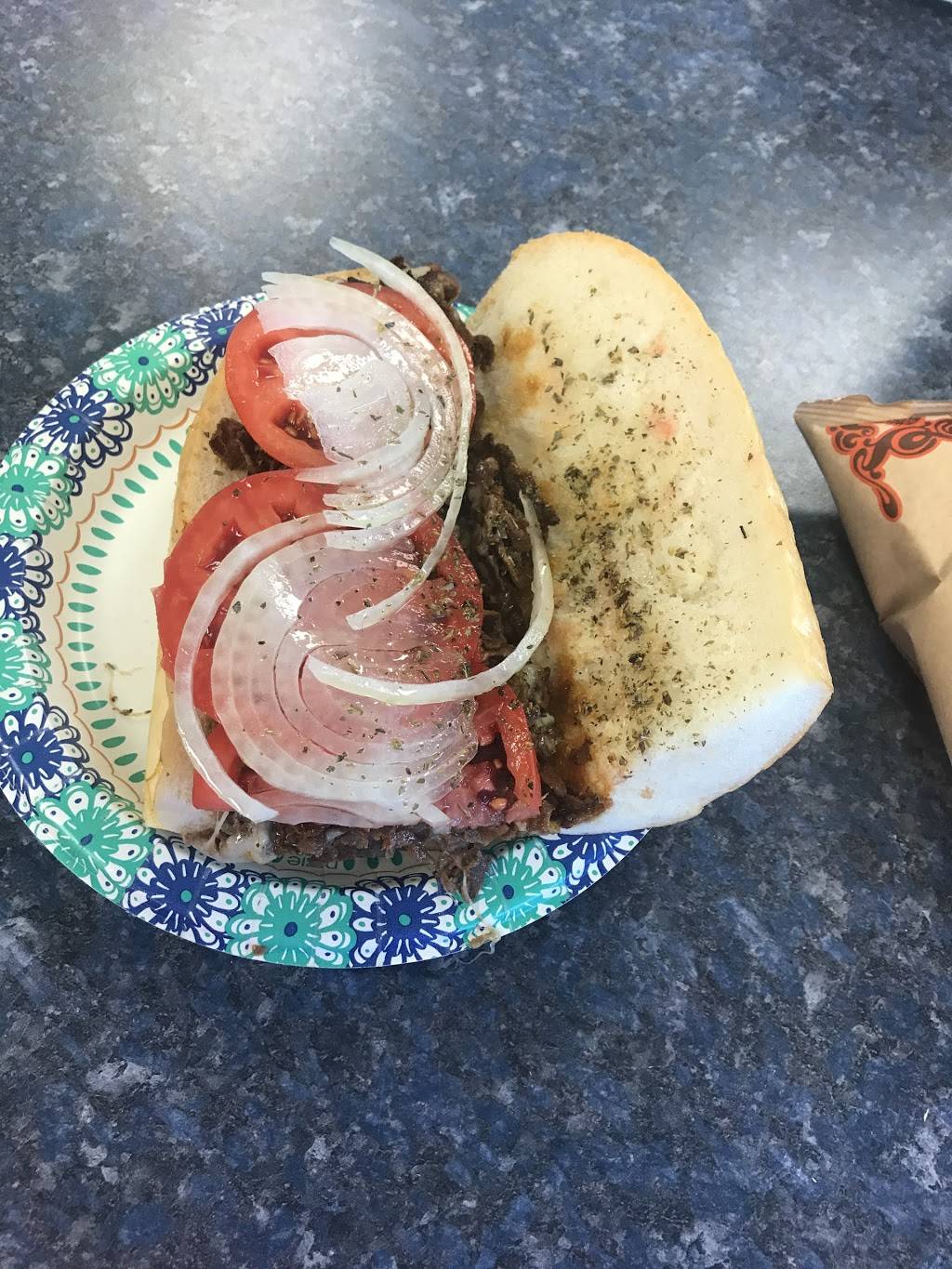 Eves Lunch | meal takeaway | 320 E Johnson Hwy, Norristown, PA 19401, USA | 6102776600 OR +1 610-277-6600