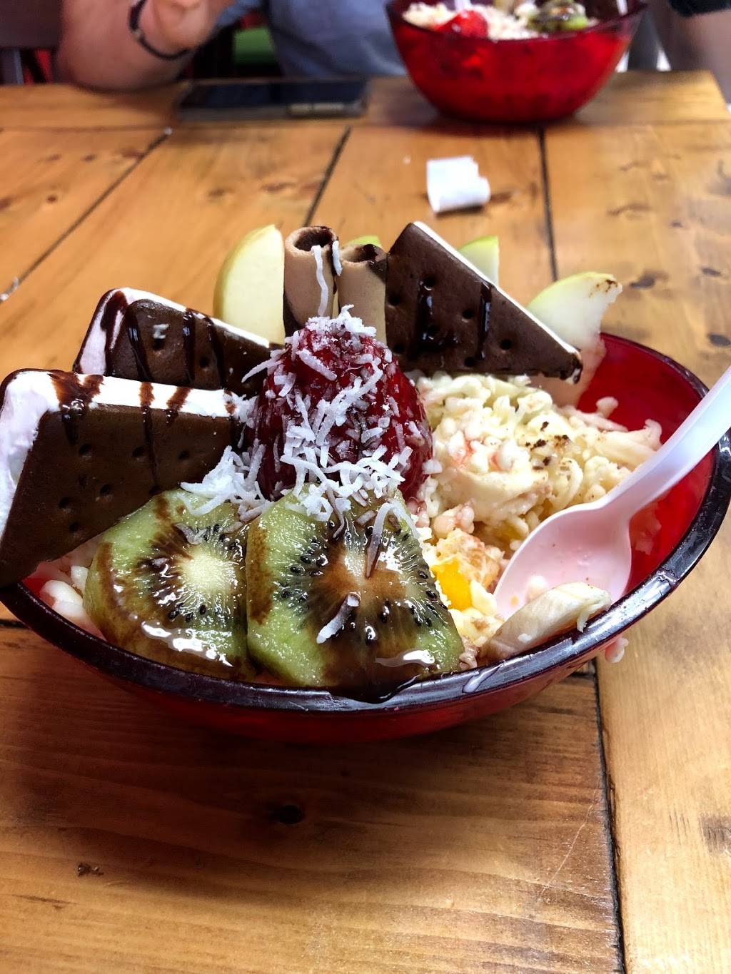 Delicious Empanadas | restaurant | 2438 Dufferin St, York, ON M6E 3T1, Canada | 6478272278 OR +1 647-827-2278