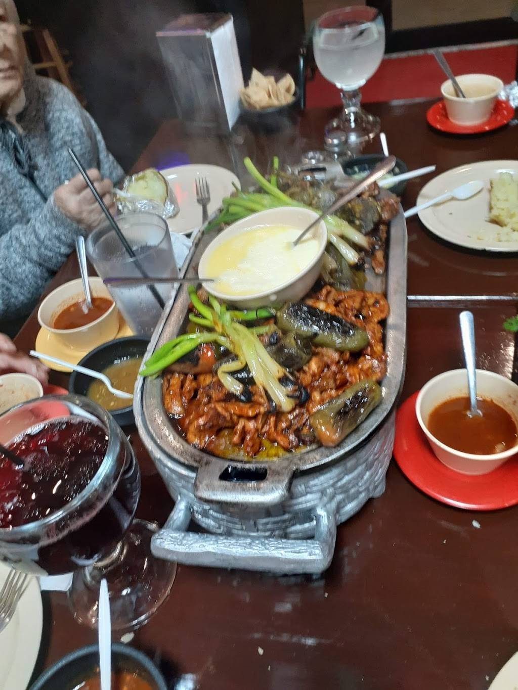 Tacos Toro Bronco | restaurant | 6065 Montana Ave, El Paso, TX 79925, USA | 9152342442 OR +1 915-234-2442