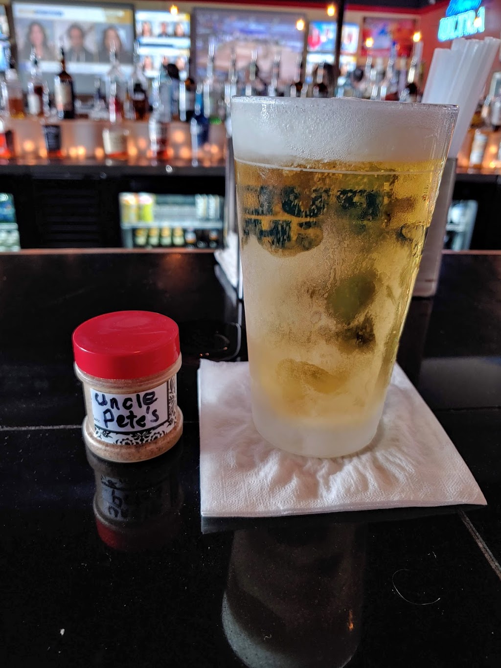 HardKnocks Sports Grill | restaurant | 15401 S Padre Island Dr, Corpus Christi, TX 78418, USA | 3615894397 OR +1 361-589-4397