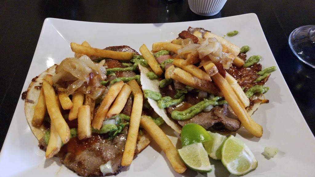 El Bocho | restaurant | 10133 Yonge St unit a, Richmond Hill, ON L4C 1T5, Canada | 9052374345 OR +1 905-237-4345