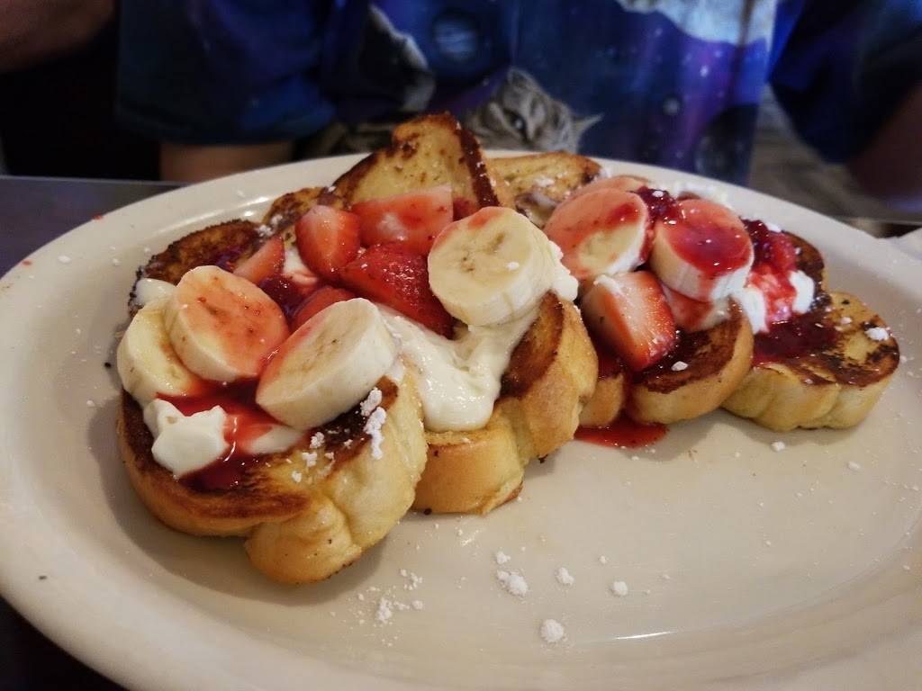 Village Inn | bakery | 4318 Centerplace Dr, Greeley, CO 80631, USA | 9703535187 OR +1 970-353-5187