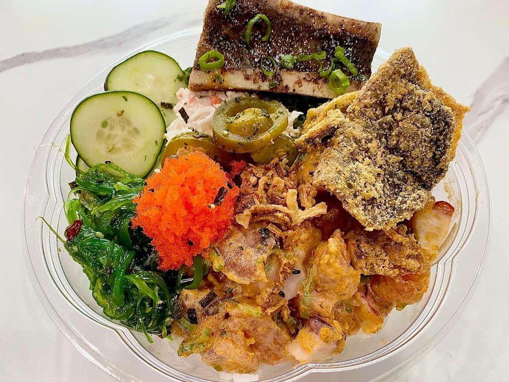 Poke to the Moon | restaurant | 1500 E Village Way #2221, Orange, CA 92865, USA | 6572249081 OR +1 657-224-9081