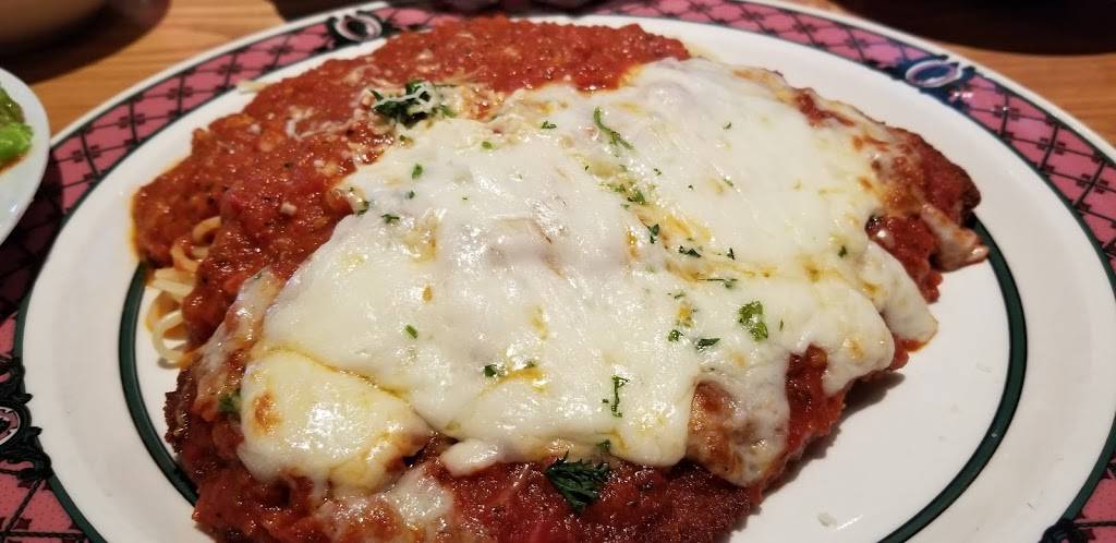 Luigis Italian Cafe | restaurant | 1615 State Hwy 50, Commerce, TX 75428, USA | 9038862000 OR +1 903-886-2000