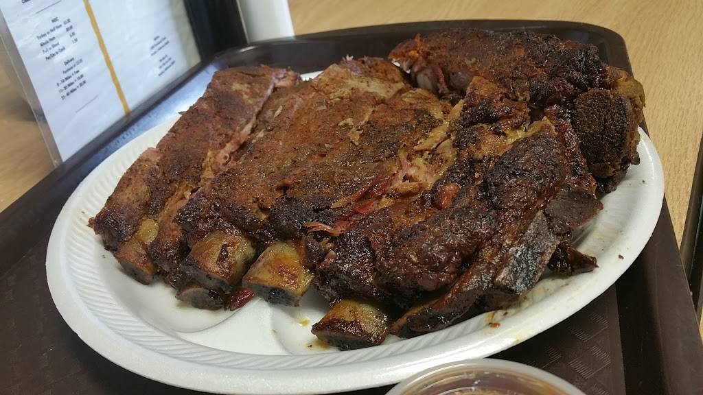 Nash BBQ | restaurant | 1203 Courtyard Cir, Decatur, AL 35603, USA | 2562600512 OR +1 256-260-0512