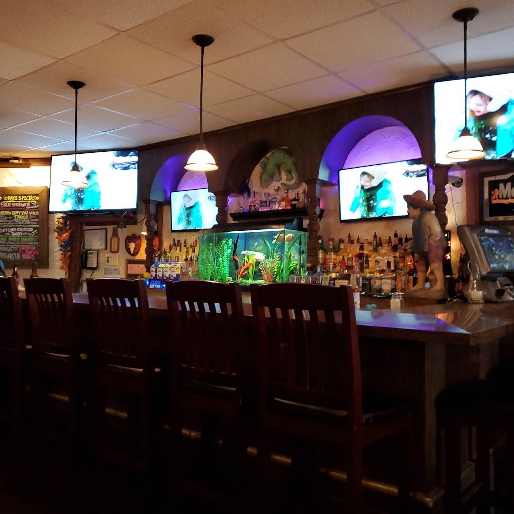 La Cina | restaurant | 17201 Mack Ave, Detroit, MI 48224, USA | 3138818226 OR +1 313-881-8226