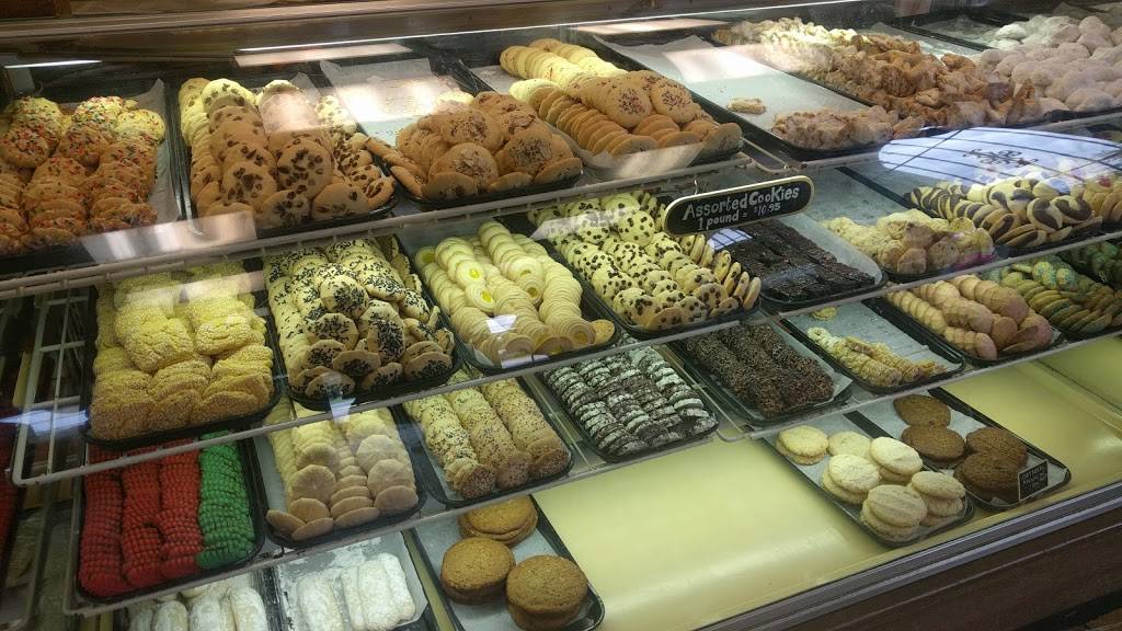 La segunda center bakery | restaurant | 2501-2599 N 15th St, Tampa, FL 33605, USA | 8133349602 OR +1 813-334-9602