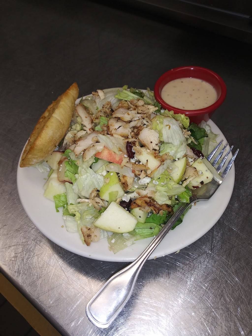 Old Chicago Pizza & Taproom | restaurant | 10920 N Ambassador Dr, Kansas City, MO 64153, USA | 8163211901 OR +1 816-321-1901