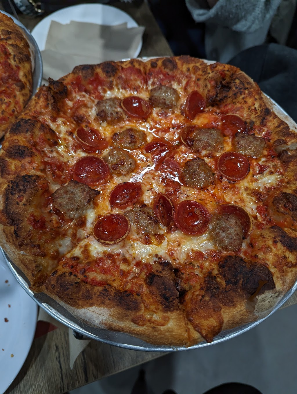 Cucamonga Pizza House | restaurant | 8671 Base Line Rd, Rancho Cucamonga, CA 91730, USA | 9093775051 OR +1 909-377-5051