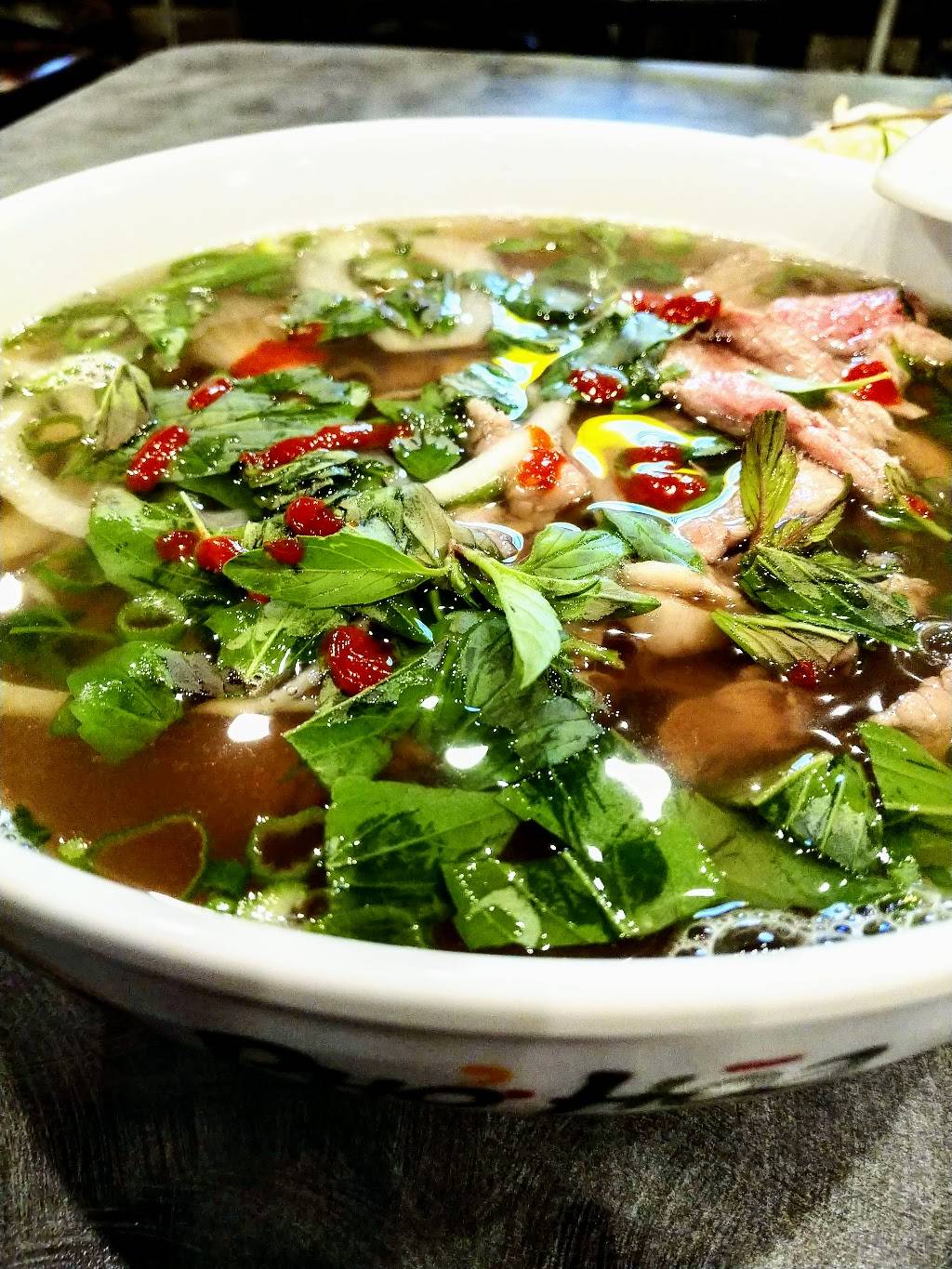 Pho Hoa Noodle Soup | Cupertino | restaurant | 1089 S De Anza Blvd, Cupertino, CA 95014, USA | 4083660544 OR +1 408-366-0544