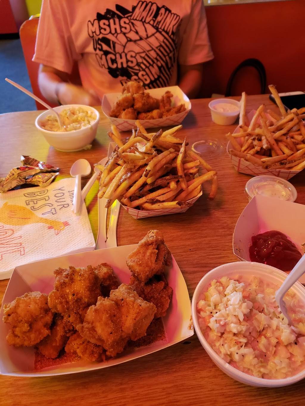 Chicks Wings | restaurant | 946 Red House Rd, Richmond, KY 40475, USA | 8593535312 OR +1 859-353-5312