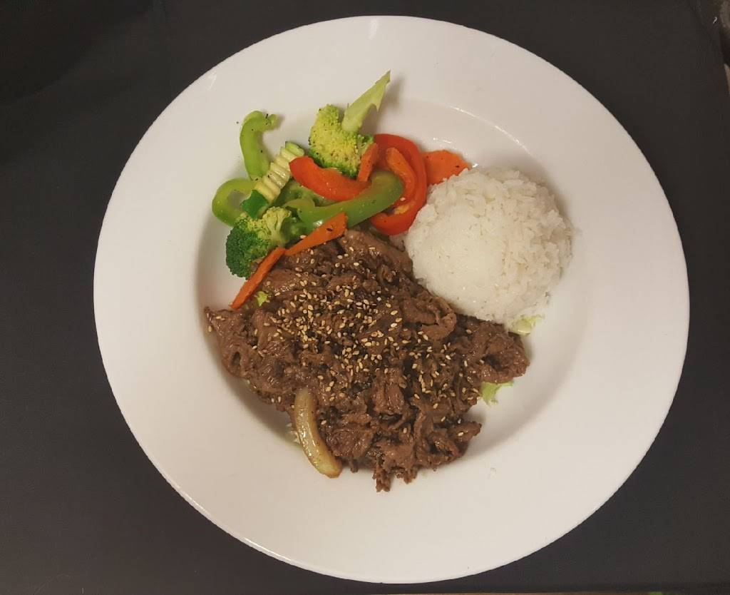 Mandarin Noodle House | restaurant | 8769 Northpark Dr, Johnston, IA 50131, USA | 5152513975 OR +1 515-251-3975