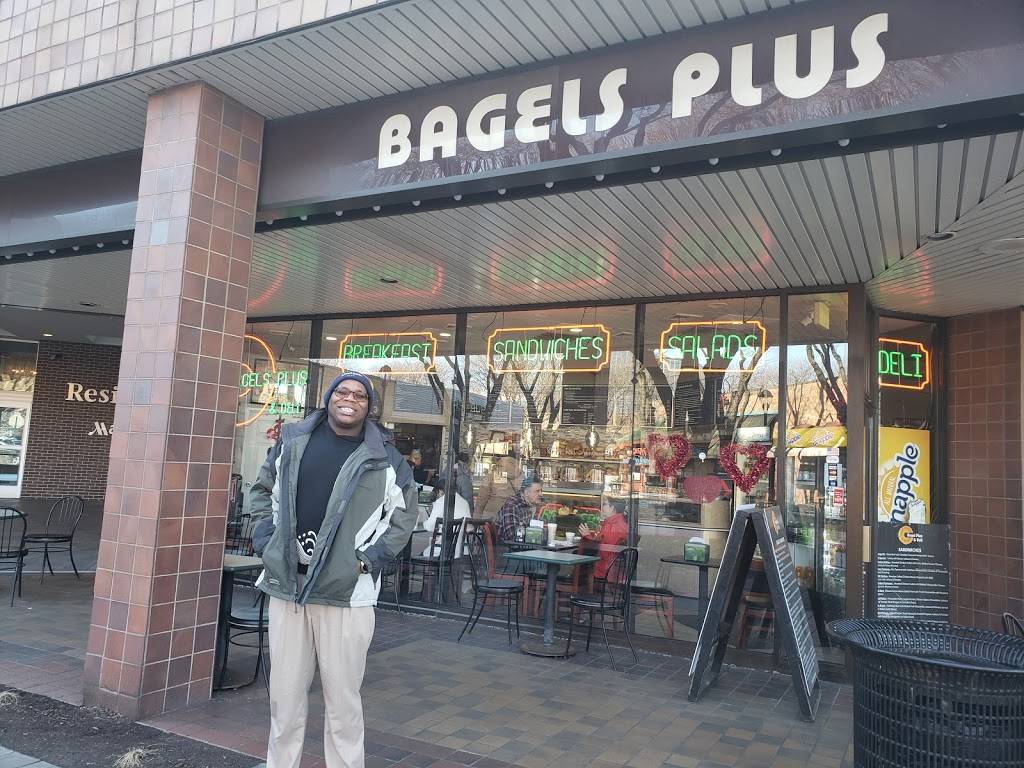 Bagels Plus & Deli | bakery | 700 Plaza Dr, Secaucus, NJ 07094, USA | 2013300744 OR +1 201-330-0744