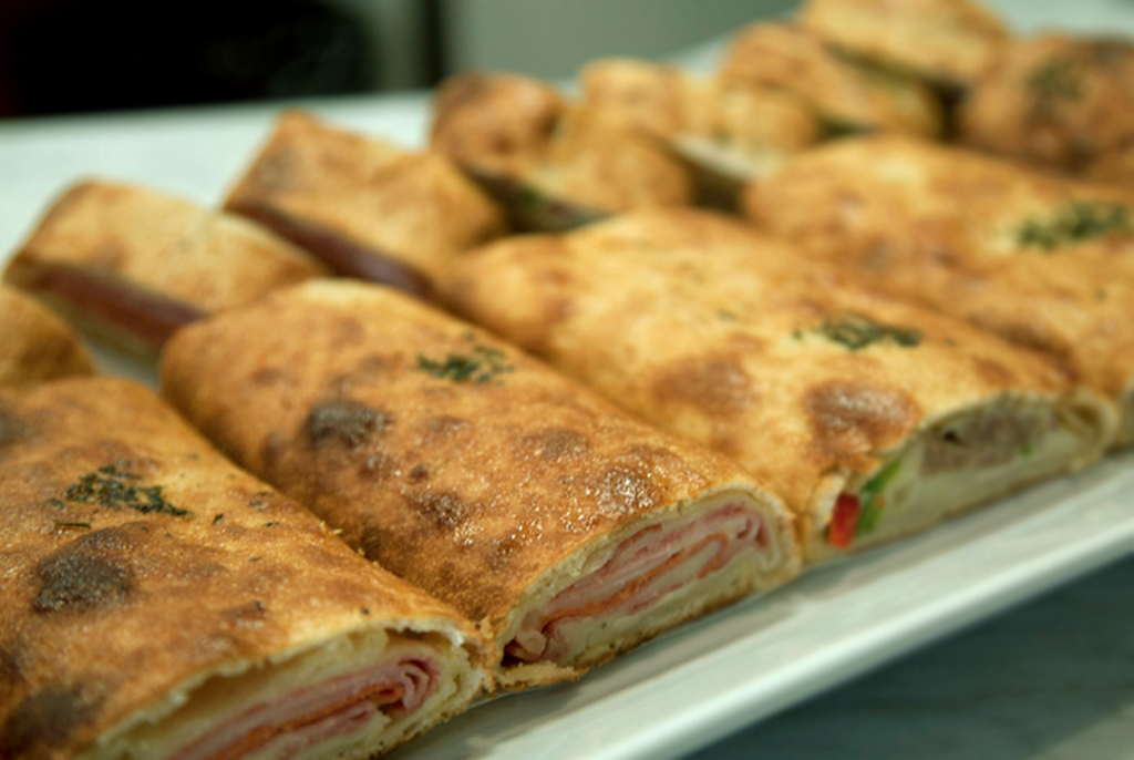 Take Out Pizza Express | meal delivery | 86-2 Northern Blvd, Jackson Heights, NY 11372, USA | 3478089555 OR +1 347-808-9555